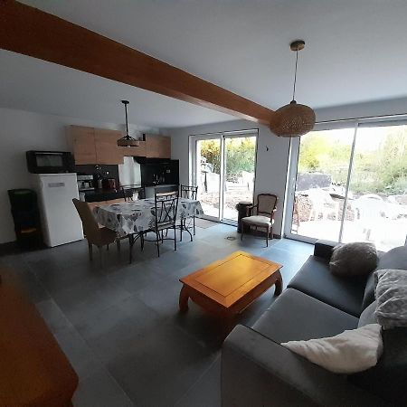 Appartement Sur Jardin Au Calme A Pernes 1 Chambre Eksteriør bilde
