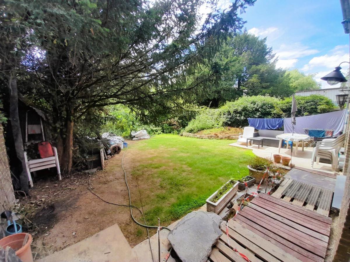 Appartement Sur Jardin Au Calme A Pernes 1 Chambre Eksteriør bilde